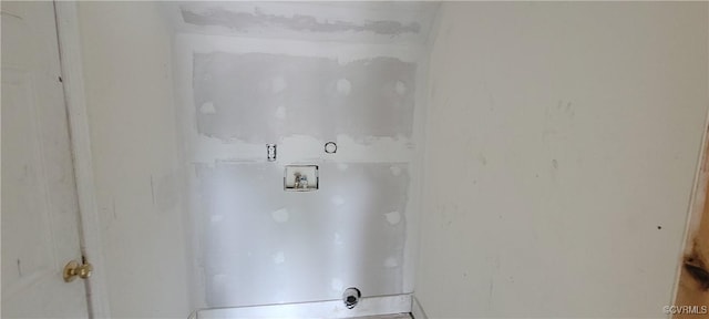 22 Corling St, Petersburg, VA 23803 - laundry area featuring washer hookup