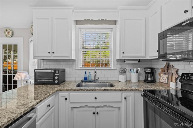 11830 Explorer Ct, Midlothian, VA 23114 - kitchen with black appliances and white cabinetry