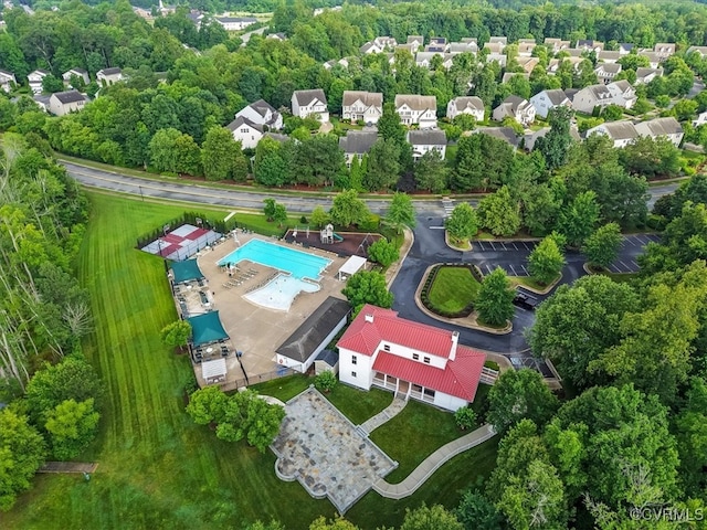 8738 New Holland Ln, Mechanicsville, VA 23116 - bird's eye view of a pool area