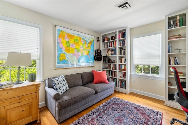 8950 Bellefonte Rd, Henrico, VA 23229 - sitting room with light wood-style floors