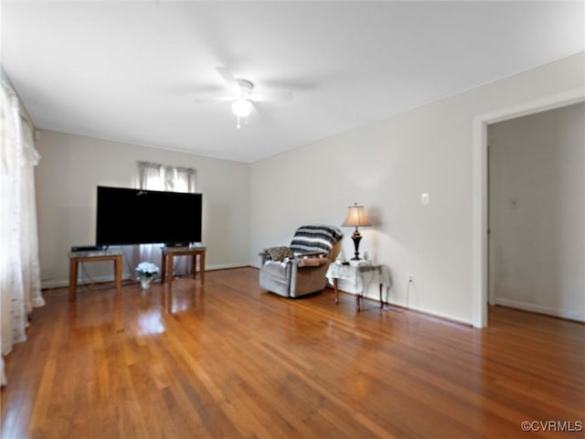 3204 Evergreen Ave, Hopewell, VA 23860 - living area with ceiling fan and wood finished floors