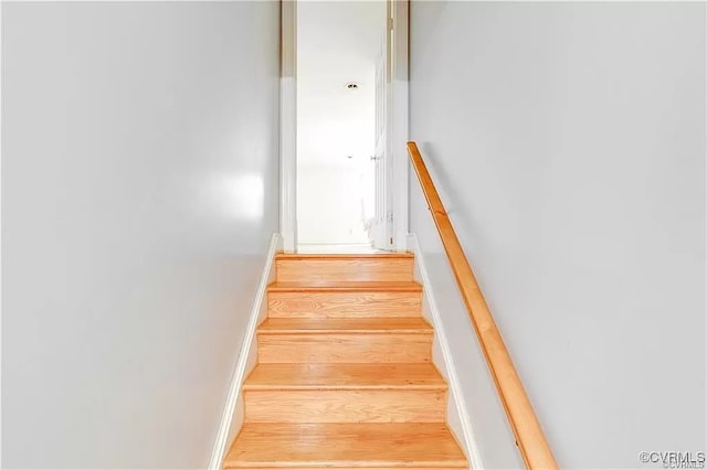 1600 Donora Ct, Henrico, VA 23229 - stairs featuring wood finished floors and baseboards