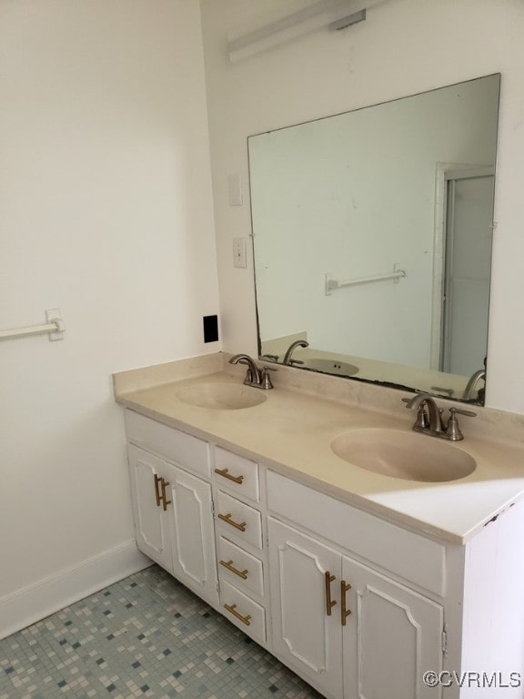 1600 Donora Ct, Henrico, VA 23229 - bathroom featuring double vanity and tile patterned floors