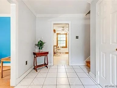 1600 Donora Ct, Henrico, VA 23229 - hallway with ornamental molding and baseboards