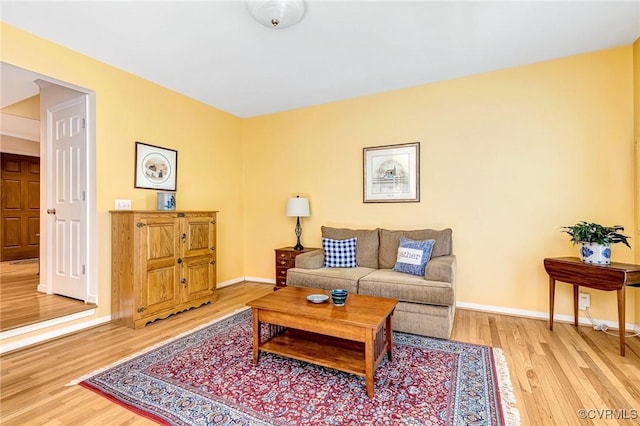 2704 Stingray Ct, Henrico, VA 23233 - living area featuring light wood-style floors and baseboards
