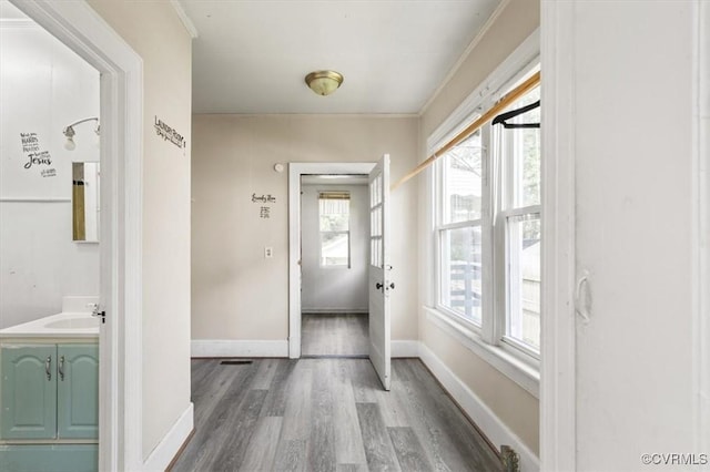 224 Hamilton Ave, Colonial Heights, VA 23834 - hall featuring wood finished floors and crown molding