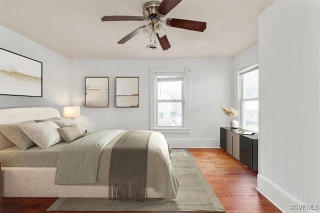 224 Hamilton Ave, Colonial Heights, VA 23834 - bedroom with wood finished floors and a ceiling fan