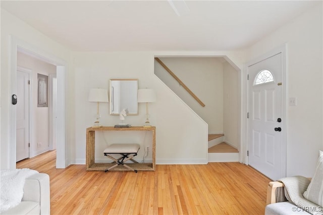 8467 Shady Grove Rd, Mechanicsville, VA 23116 - foyer with stairway and wood finished floors