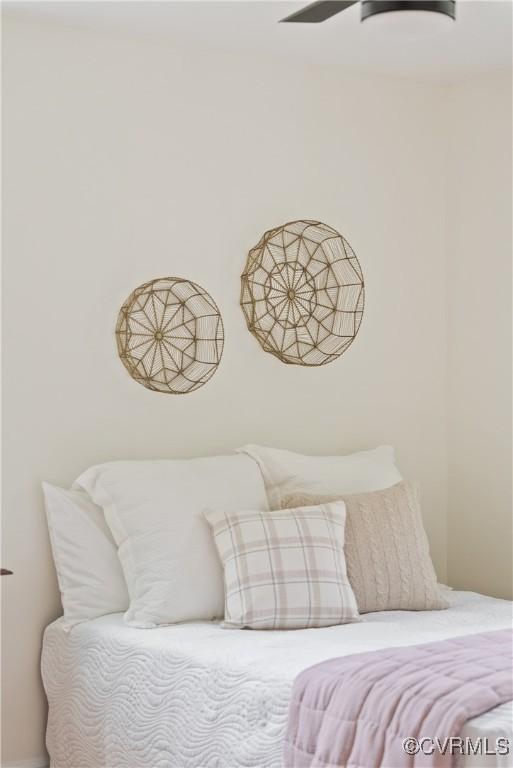 8467 Shady Grove Rd, Mechanicsville, VA 23116 - bedroom featuring a ceiling fan