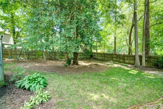 813 Spirea Rd, North Chesterfield, VA 23236 - view of fenced backyard