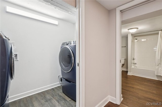 610 N 39th St, Richmond, VA 23223 - laundry area featuring dark wood-style flooring and washer / clothes dryer