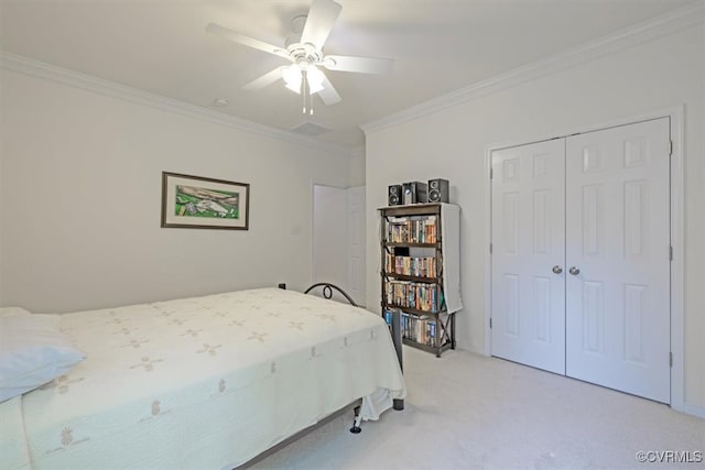 206 Twin Crest Dr, Chesterfield, VA 23236 - bedroom featuring light carpet, ornamental molding, a closet, and ceiling fan