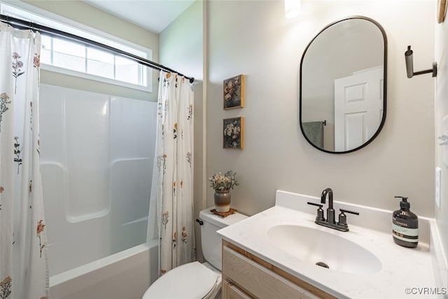 15813 Maclear Dr, Midlothian, VA 23112 - bathroom featuring vanity and shower / bath combination with curtain