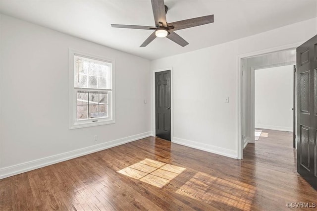 1505 Floyd St, Petersburg, VA 23803 - unfurnished room with wood finished floors and ceiling fan