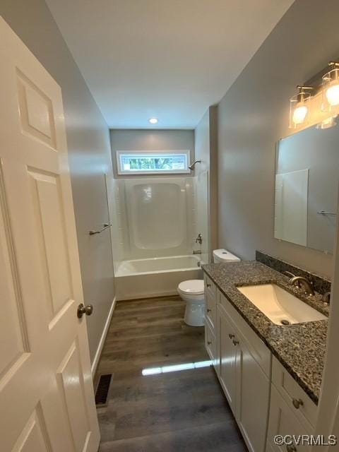 109 Maple Rd, Aylett, VA 23009 - full bath featuring vanity, wood finished floors,  shower combination, and recessed lighting