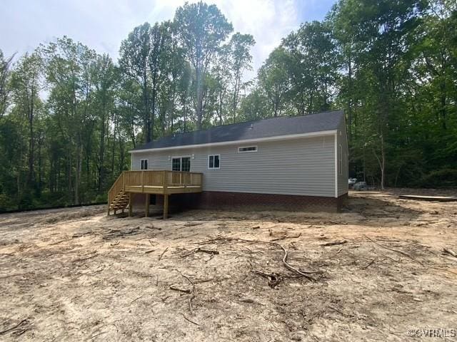 109 Maple Rd, Aylett, VA 23009 - back of property with a deck and stairway