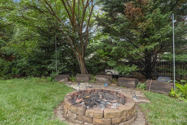 8702 Holly Hill Rd, Richmond, VA 23229 - view of yard featuring a fire pit