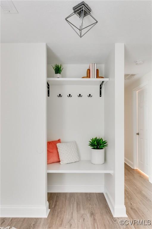 4814 Mill Park Ct, Glen Allen, VA 23060 - mudroom featuring light wood finished floors and baseboards