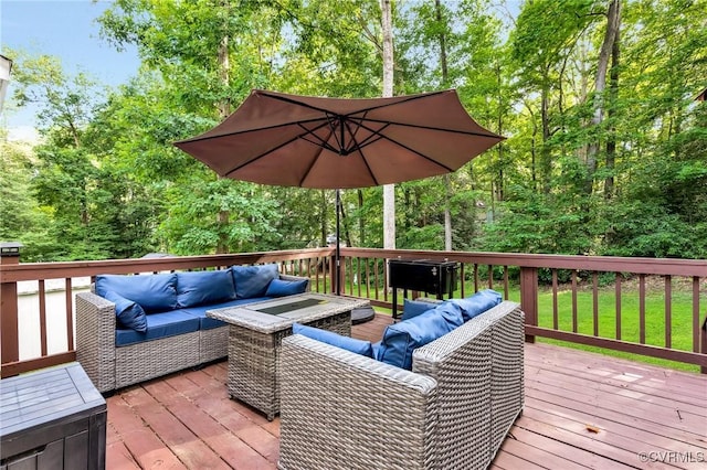 7100 Deer Thicket Dr, Midlothian, VA 23112 - deck with an outdoor living space