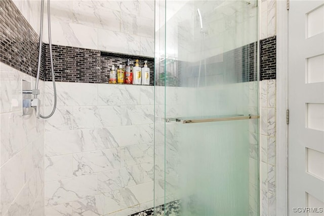 7100 Deer Thicket Dr, Midlothian, VA 23112 - bathroom featuring a stall shower