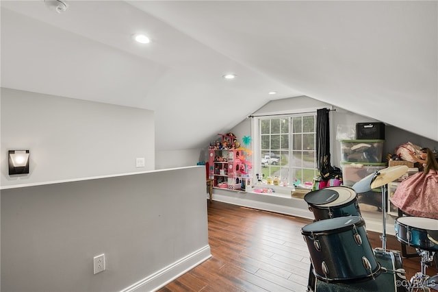 12900 Spring Run Rd, Midlothian, VA 23112 - bonus room featuring lofted ceiling, wood finished floors, and recessed lighting