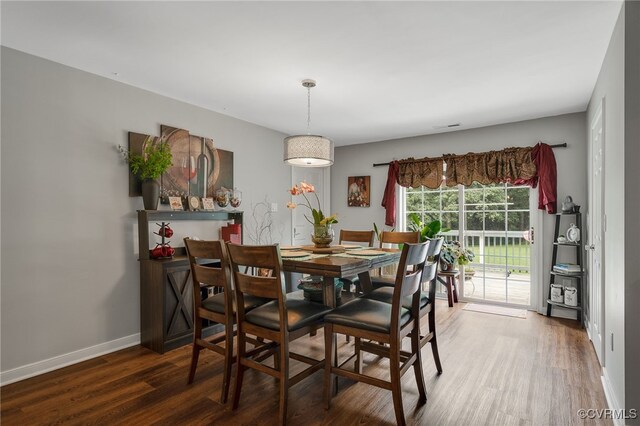 12900 Spring Run Rd, Midlothian, VA 23112 - dining space with wood finished floors and baseboards