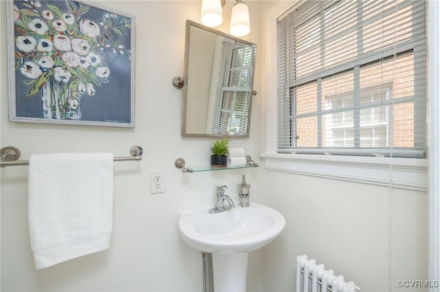 4024 W Grace St, Richmond, VA 23230 - bathroom with radiator heating unit