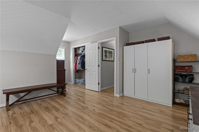 6521 N Midview Rd, Henrico, VA 23231 - additional living space featuring light wood finished floors and vaulted ceiling