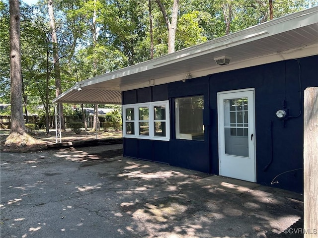 11532 Elmwood Ln, Chester, VA 23831 - property entrance