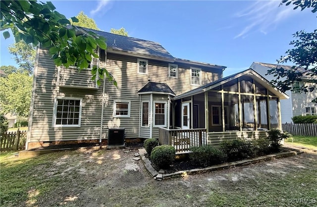 10342 Brickerton Dr, Mechanicsville, VA 23116 - back of house featuring a sunroom