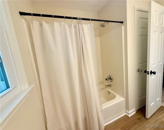 10342 Brickerton Dr, Mechanicsville, VA 23116 - bathroom with wood finished floors and shower / bath combination with curtain
