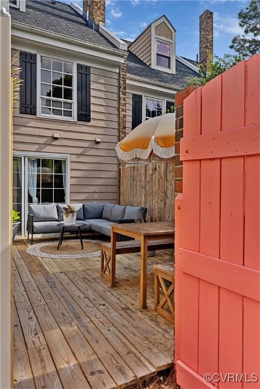 10 Skipwith Green Cir, Henrico, VA 23294 - wooden deck with an outdoor hangout area
