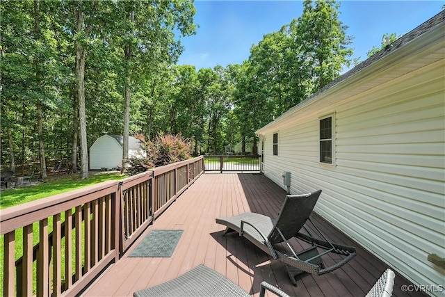 15685 Kennons Ln, Amelia, VA 23002 - wooden deck featuring an outbuilding