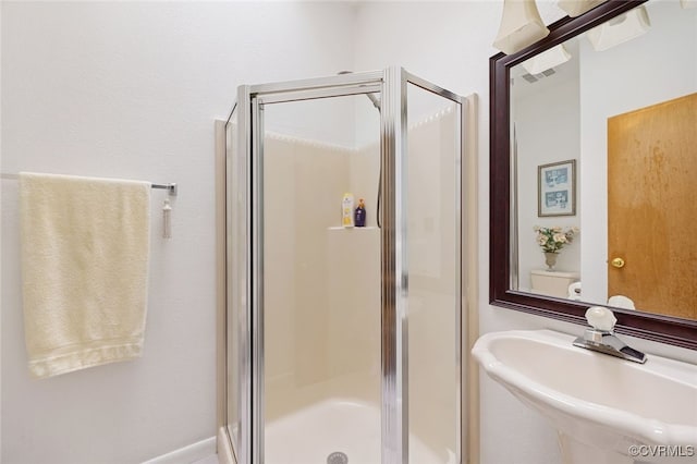 4604 Chesdin Woods Dr, Sutherland, Sutherland, VA 23885 - bathroom featuring a shower stall