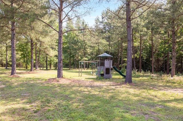 8851 Topeka Rd, Quinton, VA 23141 - view of green lawn featuring a view of trees