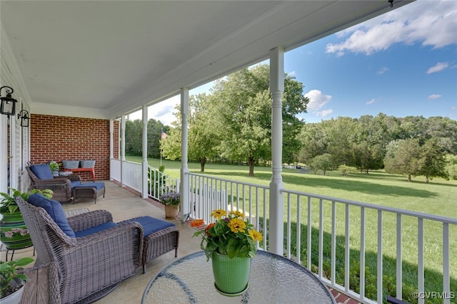 2104 Apple Grove Rd, Mineral, VA 23117 - sunroom / solarium featuring view of wooded area and an outdoor living space