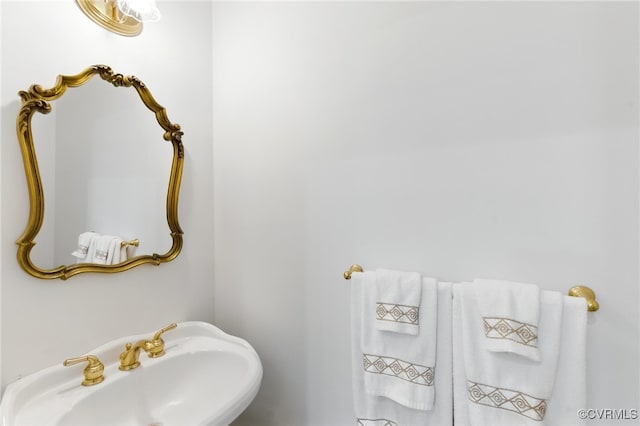4800 Bailey Branch Ln, Quinton, VA 23141 - bathroom with a sink