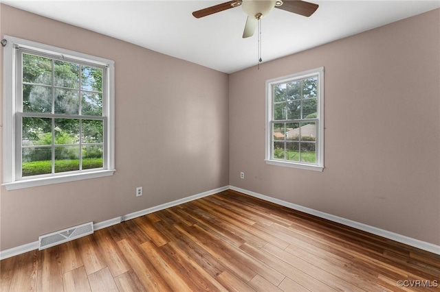 200 Hargrave Ave, Colonial Heights, VA 23834 - unfurnished room featuring wood finished floors and a ceiling fan