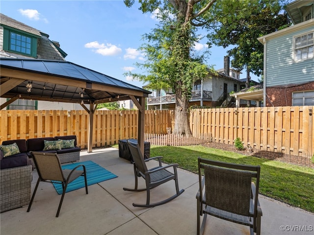 130 N Jefferson St, Petersburg, VA 23803 - fenced backyard featuring an outdoor hangout area, a gazebo, and a patio