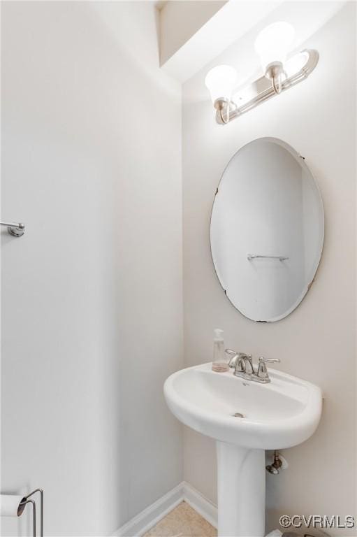 6007 Faulkner Dr, North Chesterfield, VA 23234 - bathroom featuring a sink and baseboards