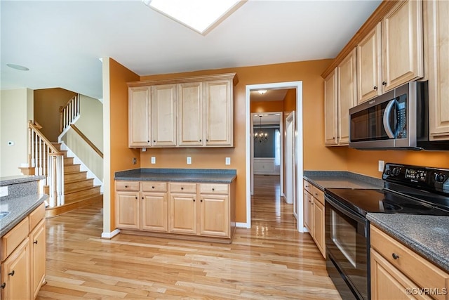 11420 Willows Green Way, Glen Allen, VA 23059 - kitchen featuring black electric range oven, stainless steel microwave, and light brown cabinets