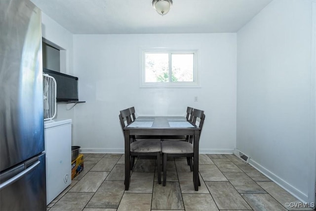 2412 Omega Rd, Henrico, VA 23228 - dining area featuring baseboards