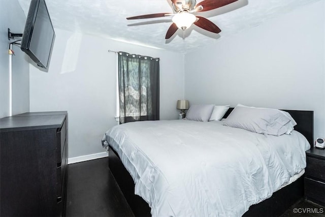 2412 Omega Rd, Henrico, VA 23228 - bedroom featuring baseboards and ceiling fan