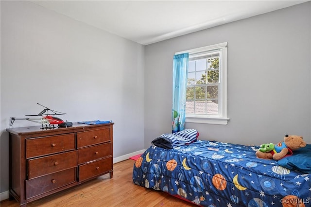301 Perth Ln, Sandston, VA 23150 - bedroom featuring light wood-style floors and baseboards