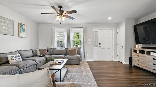 1954 Kennington Park Rd, Aylett, VA 23009 - living area featuring dark wood-style flooring, ceiling fan, and recessed lighting
