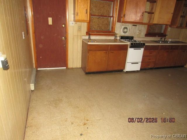 40 Poplar Dr, Hartfield, VA 23071 - photo 21