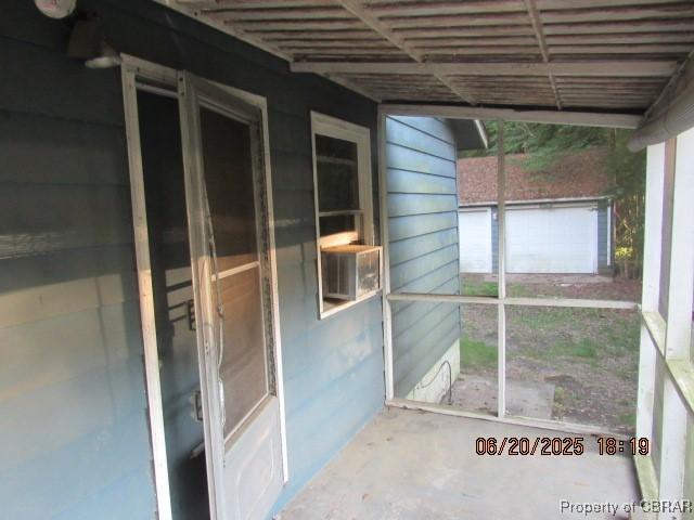 40 Poplar Dr, Hartfield, VA 23071 - photo 7