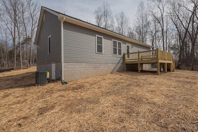 275 Grooms Ln, Louisa, VA 23093 - rear view of house with a deck