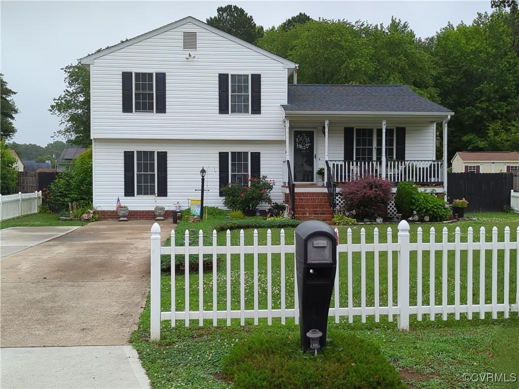 1012 Tall Grass Ct, Highland Springs, VA 23223 - photo 1