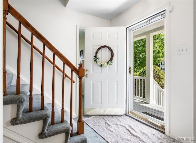 9154 Jump Cir, Mechanicsville, VA 23116 - carpeted foyer with stairs
